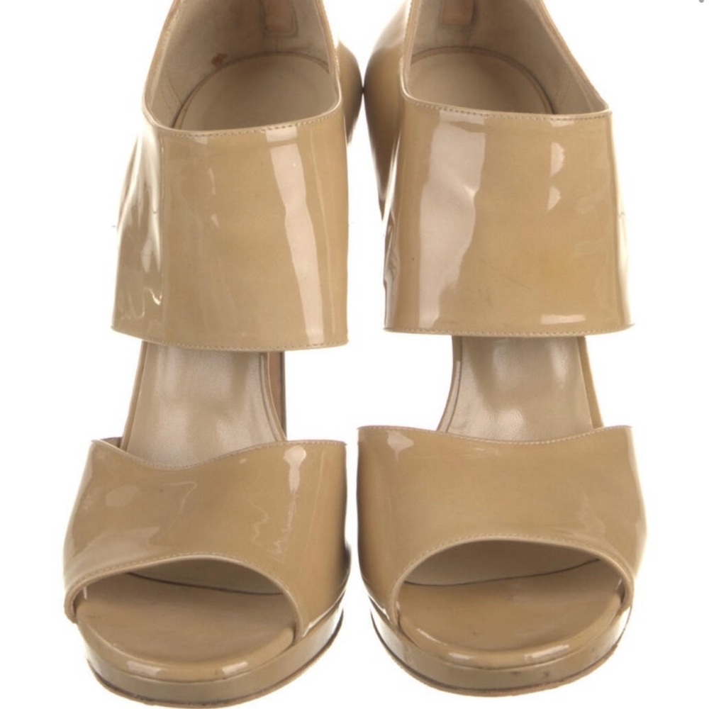 Jimmy Choo’s patent leather heels size 41